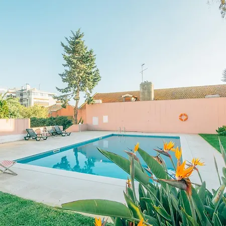 Refuge Holiday Homes | Infante Santo River View Apartament